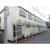 ソレイユ経堂の外観