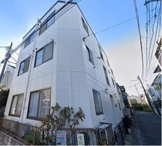 サンジュリアン上北沢の外観