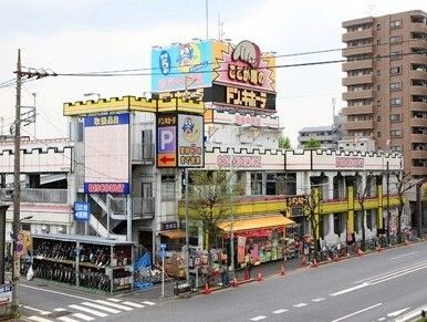 ドン・キホーテ環七梅島店