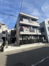 横浜市鶴見区仲通２丁目の外観