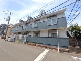 グランピアズ武蔵中原の外観