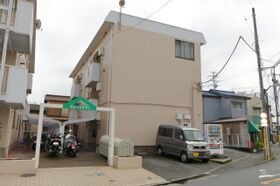 グレースタウンB の外観