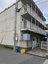 コーポ荻 の外観