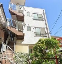 岩井マンションの外観