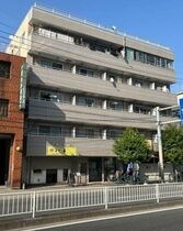 べラルーサ13番館 の外観