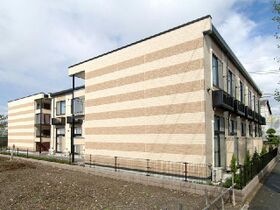 レオパレスシュテルンヒュンフの外観