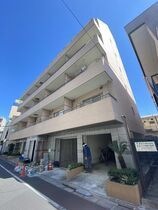 セントラヴェール新小岩の外観