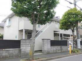 ツインハイツ秋山1 の外観