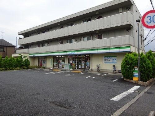 ファミリーマート鹿骨前沼橋店
