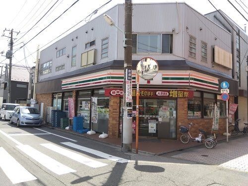 写真：セブンイレブン柴又駅前店