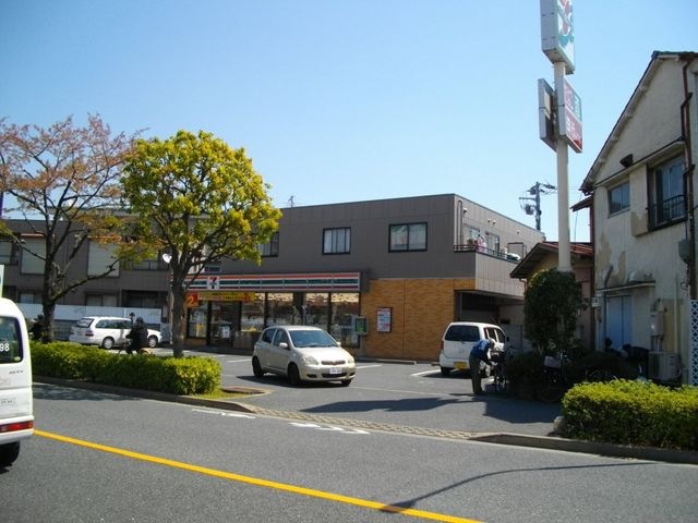 セブンイレブン春江町
