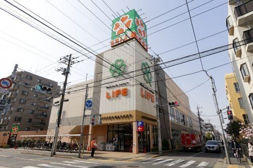 ライフ西小岩店