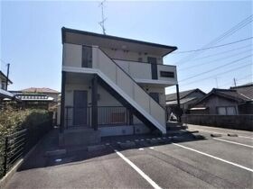 ハイスタンダードの外観