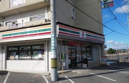 セブンイレブン山口阿知須店
