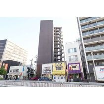 アークグラン大阪WESTの外観