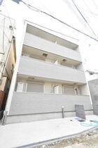 ピレーネ福町の外観