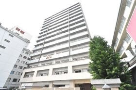 レジディア新大阪の外観