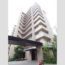 プレミスト都島パークフロントの外観