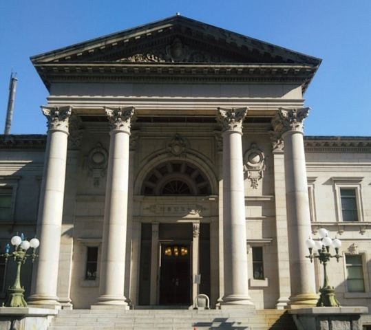 大阪府立中之島図書館