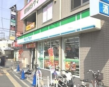 ファミリーマート 豊津駅前店