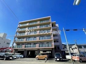 ミレニアム須崎の外観