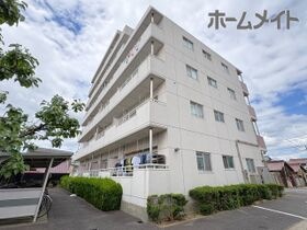 藤パレスの外観