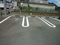 駐車場に車を止められます
