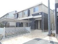 落ち着いた雰囲気の外観です