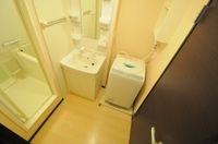 独立洗面台、洗濯機もついてます!