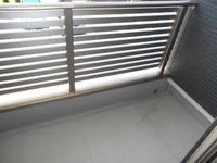 お洗濯にも便利なバルコニー付き