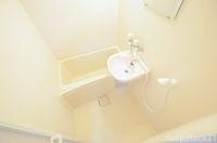 日々の疲れを癒すお風呂付です