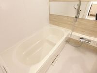 コンパクトで使いやすいお風呂です