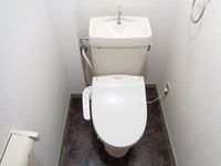ゆったりとした空間のトイレです