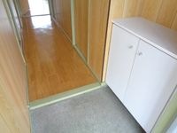 シンプルで使いやすい玄関です