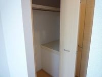 小物を収納するのに便利です