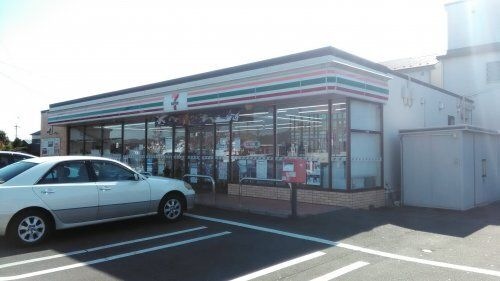 セブンイレブン 各務原那加不動丘店