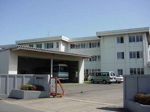 中日本航空専門学校