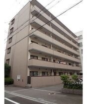 マジョール松崎町の外観