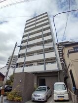 クローバー・グランツ阿倍野の外観