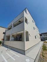ジーメゾン東浅香山ラクセルの外観