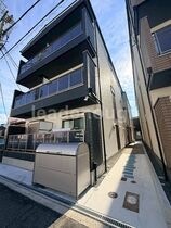 グランラトゥールの外観