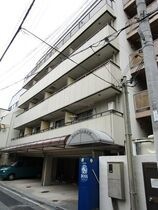 シャルマン昭和町の外観