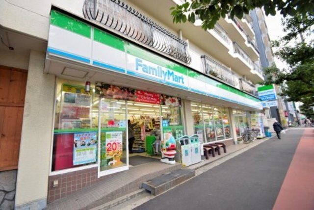 ファミリーマート阪南町二丁目店