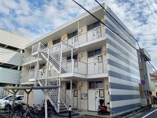 写真:岡山市北区駅元町の外観