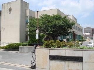 京山中学校