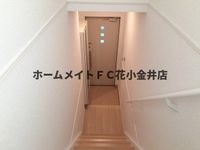 落ち着いた玄関です