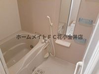 コンパクトで使いやすいお風呂です