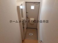 落ち着いた玄関です