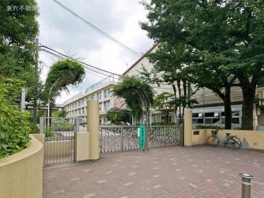 練馬区立関町北小学校
