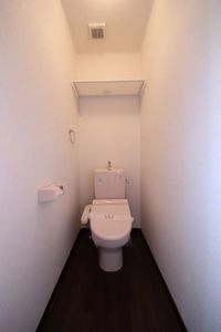 ゆったりとした空間のトイレです